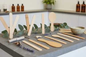 Sustainable Waxing: Compostable Spatula Guide 2026